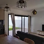 Ocean View Willa Lajares